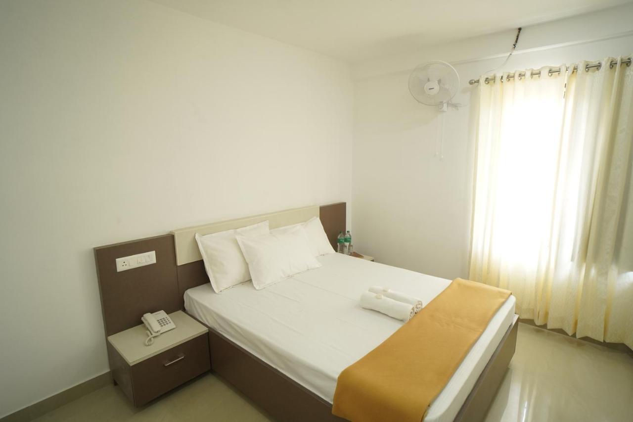 Sn Rooms Perumpāvūr 外观 照片