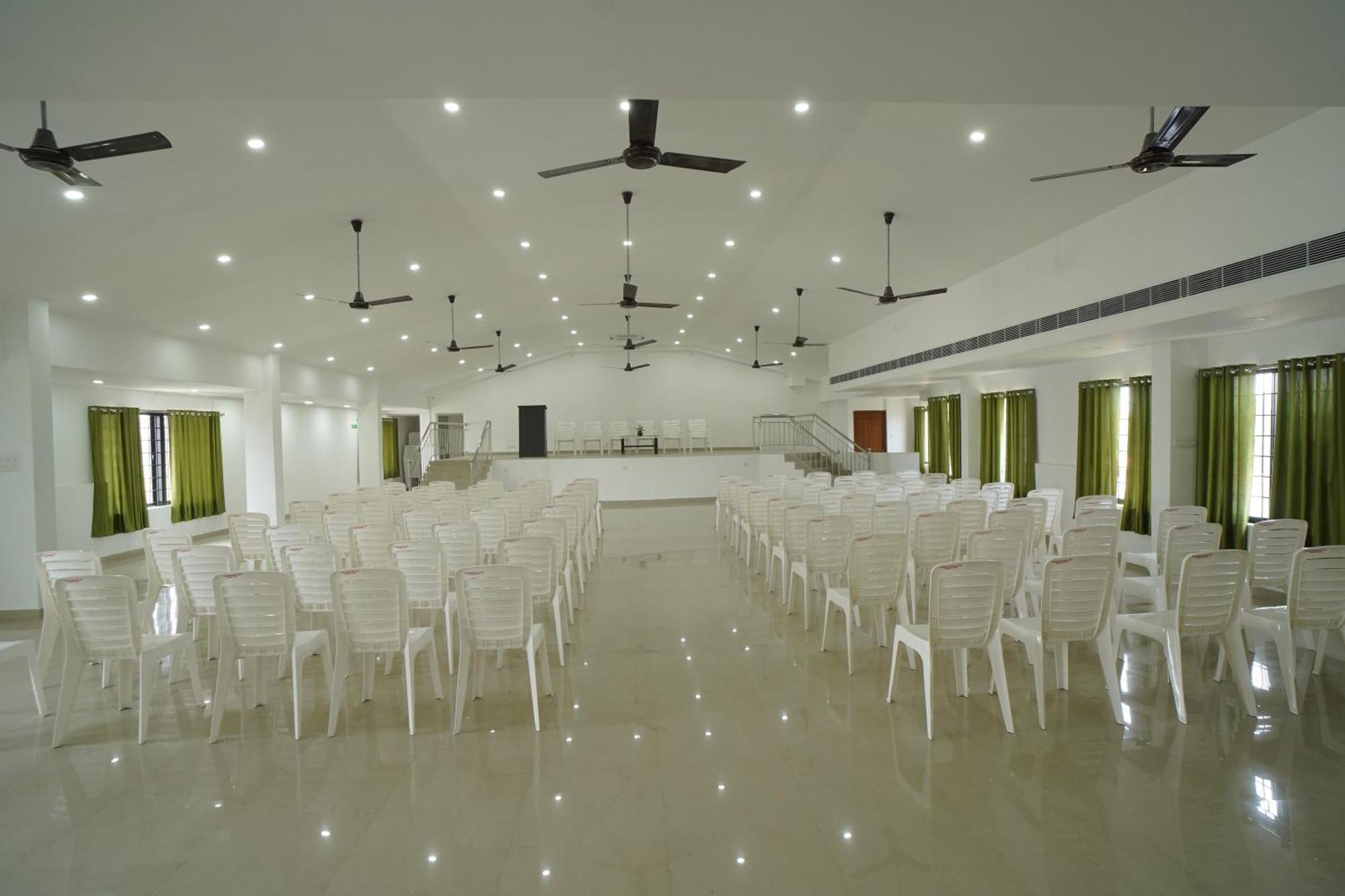 Sn Rooms Perumpāvūr 外观 照片